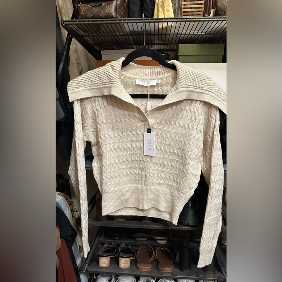 New With Tags Xanthe Astr the Label Sweater - Picture 2 of 3